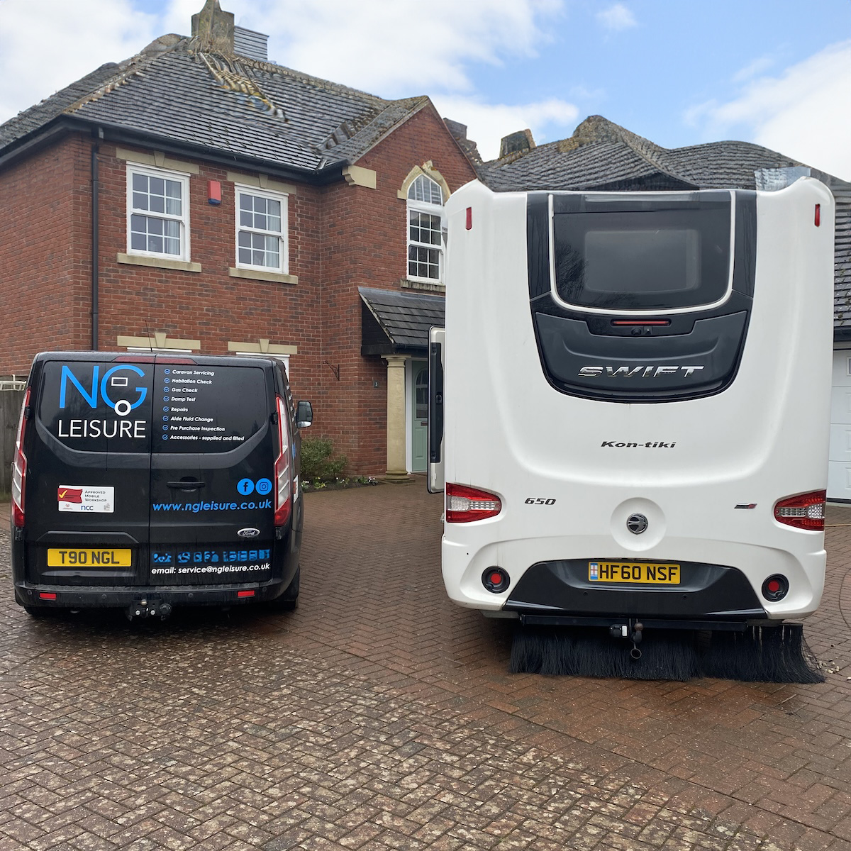 NG Leisure van next to motorhome habitation service