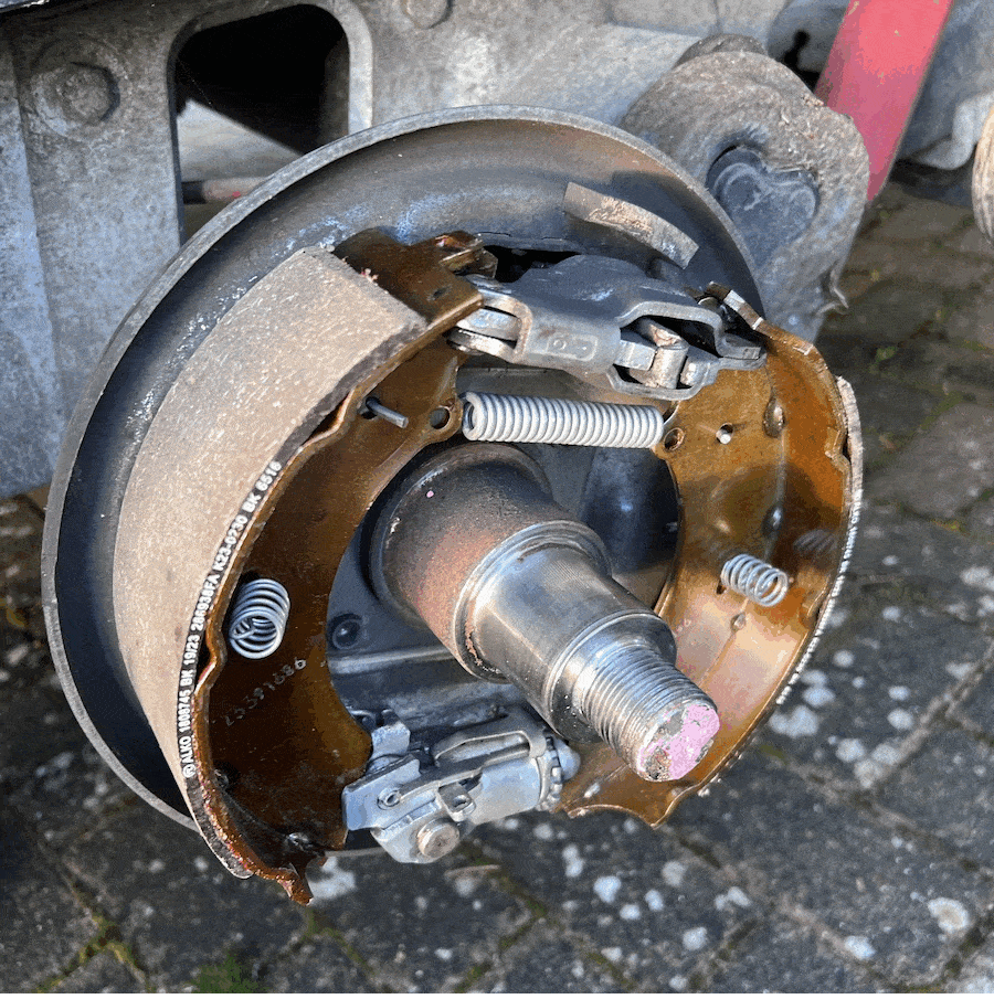 Caravan and motorhome Brake & Chassis Repair 